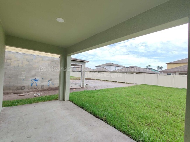 Building Photo - 22279 Storybook Cabin Wy