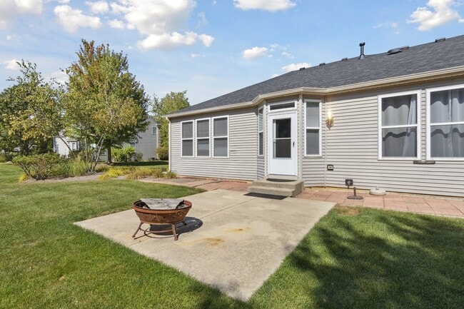Building Photo - 3403 Green Pastures Ln