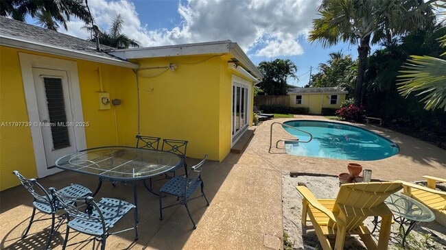 Building Photo - 3170 Buccaneer Rd