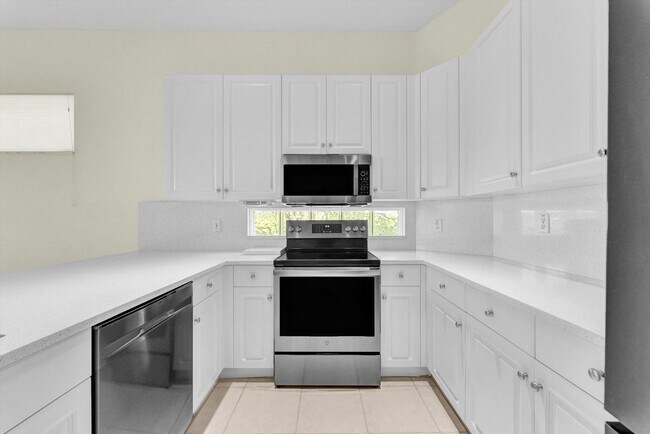 Building Photo - 2531 Coakley Pt