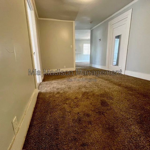 Building Photo - 211 W 59th St