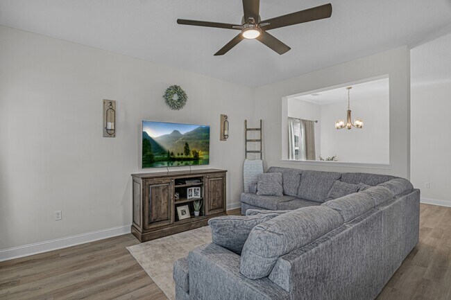 Building Photo - 107 Nobles Dr NE