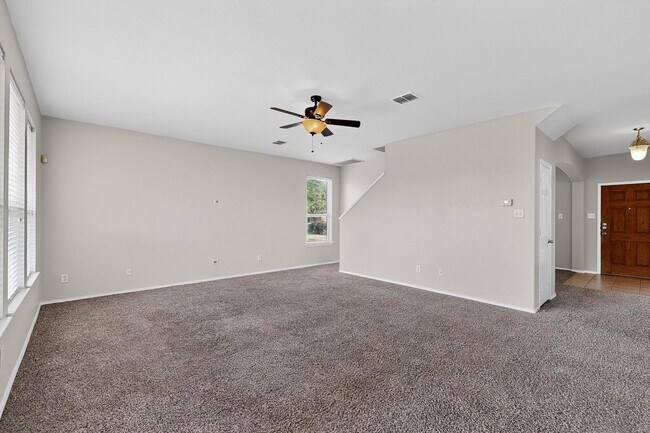 Building Photo - Great Home with Room To Grow in Southbrook!
