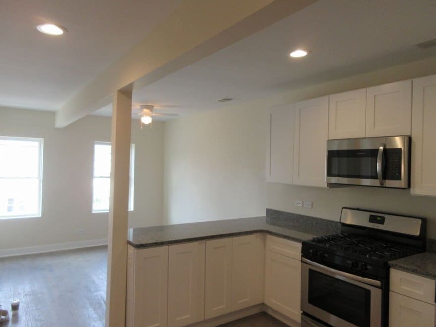 Building Photo - 2020 N Bissell St