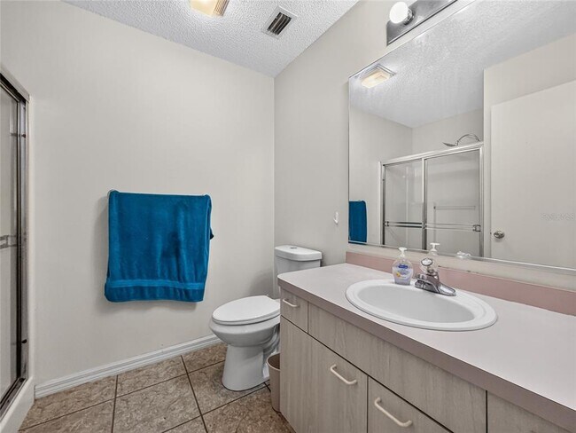 Building Photo - 1222 Santos Pl