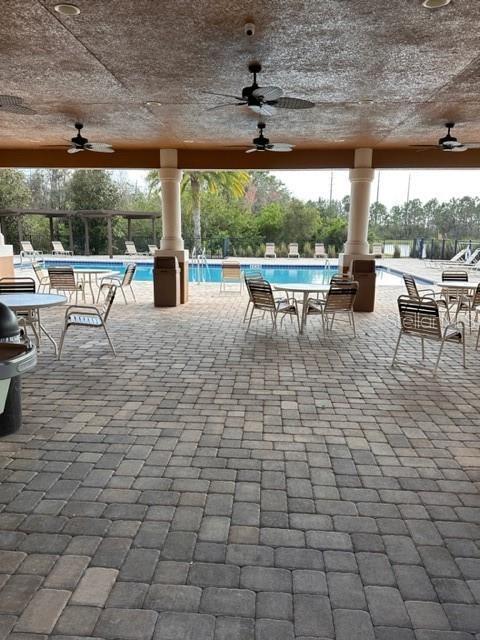 Building Photo - 11048 Savannah Landing Cir