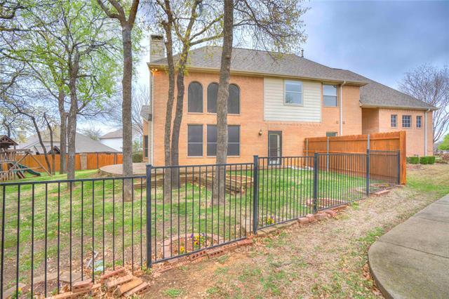 Building Photo - 2056 Stonecourt Dr