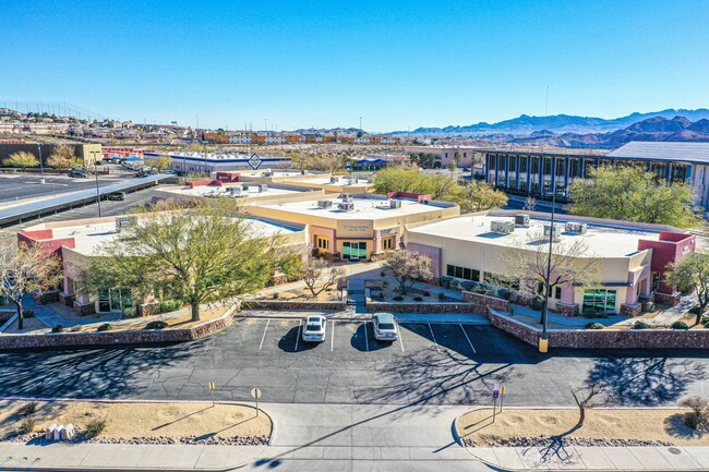 Building Photo - Professional office space for RENT in Mesa...