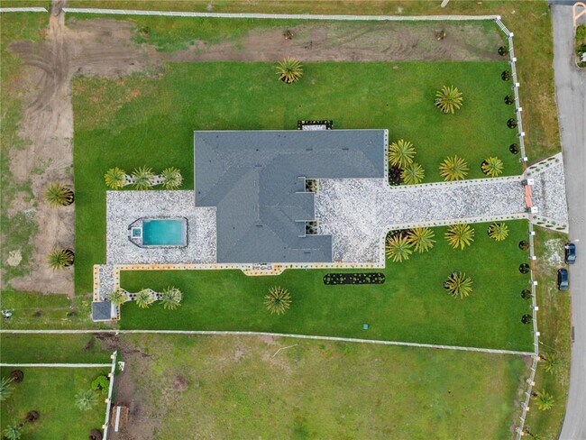 Building Photo - 34435 Donna Vista Pl