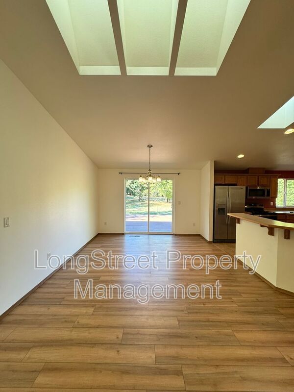 Building Photo - 29173 Blake Dr