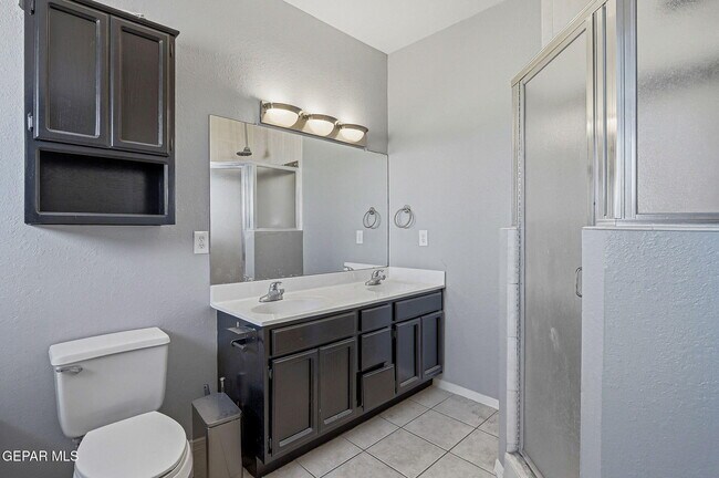 Building Photo - 4321 John B Oblinger Dr