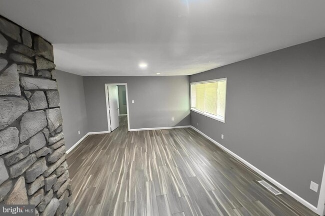 Building Photo - 6650 Chicamuxen Rd