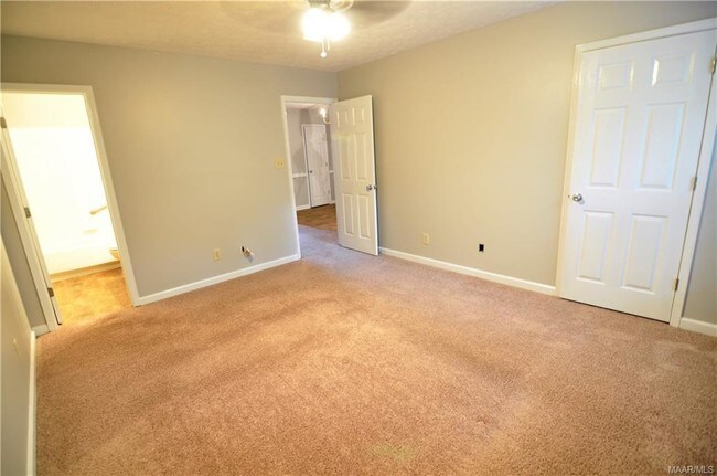 Building Photo - 169 E 6th St