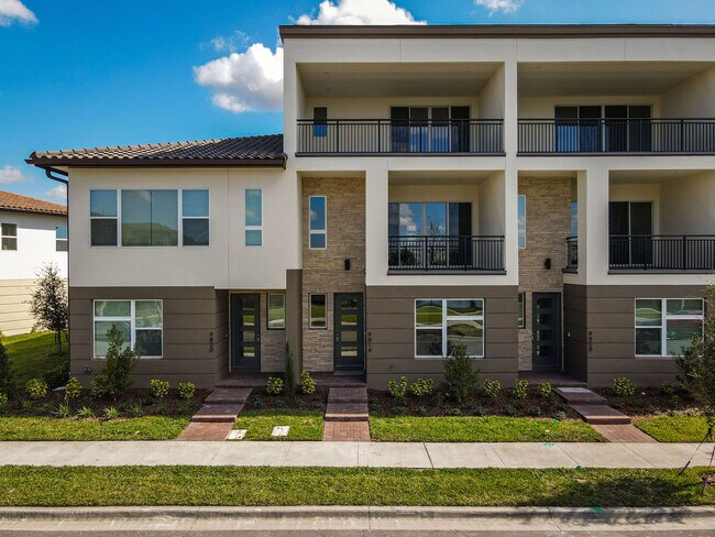 Building Photo - 9814 Bucklow Hill Dr