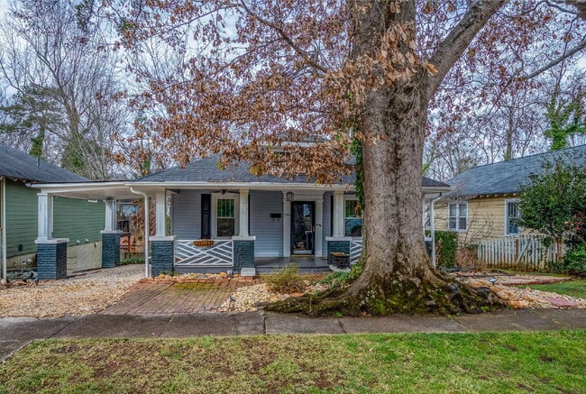 Building Photo - Beautiful 3-Bedroom, 2-Bath Bungalow with ...