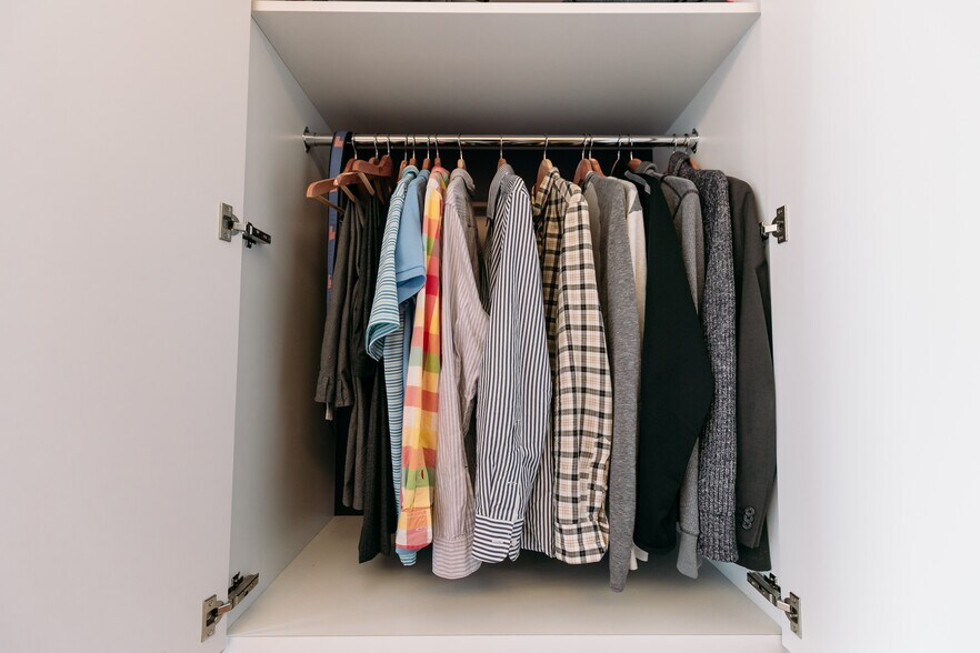 Building Photo - 2221 S Clark St