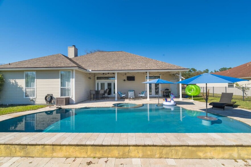 Building Photo - 12160 Irwin Manor Dr