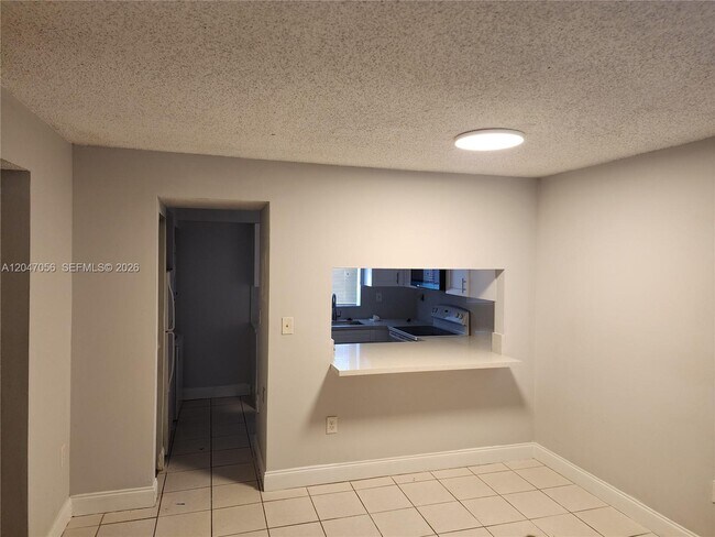 Building Photo - 14901 SW 82nd Terrace