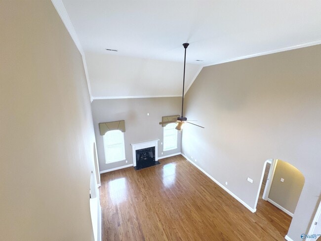 Building Photo - 126 Windridge Way SW