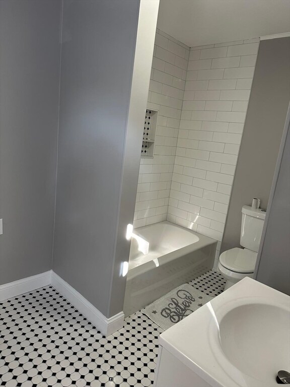 Building Photo - 57 Boutelle St