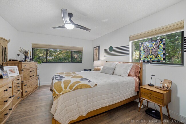 Building Photo - 9412 S Belfort Cir