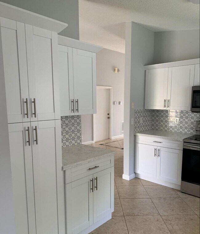 Building Photo - 1436 Waterway Cove Dr