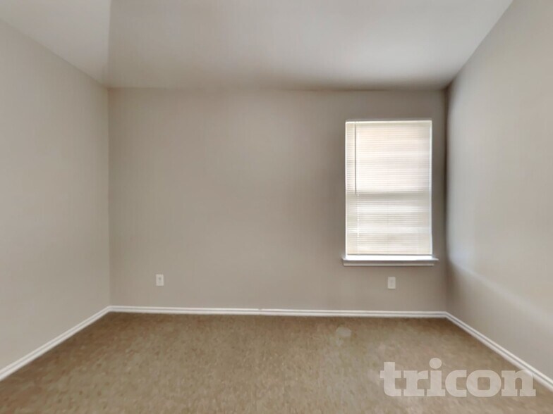 Building Photo - 1411 Seagler Pond Ln