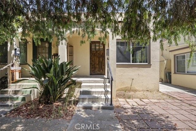 Building Photo - 475 E Del Mar Blvd
