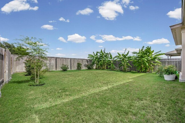 Building Photo - 1649 Settlers Glen Dr