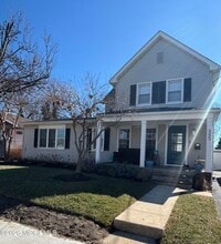 Building Photo - 555 Ocean Rd