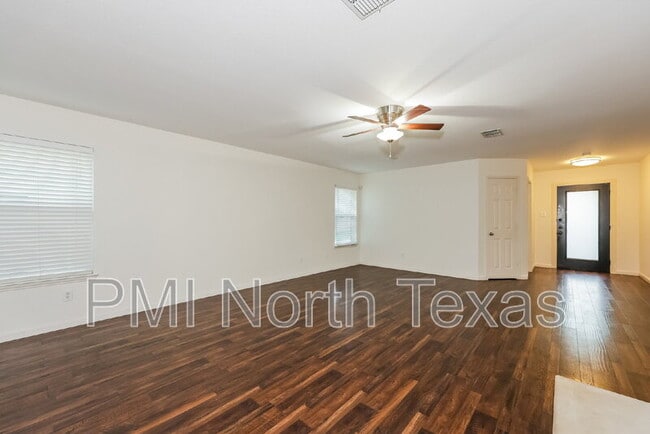 Building Photo - 13088 Minnow Way