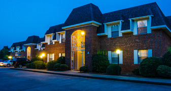 Building A at Evening - North Gate Apartments