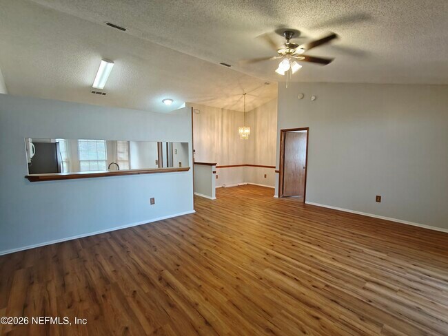 Building Photo - 1314 Cutlass Rd