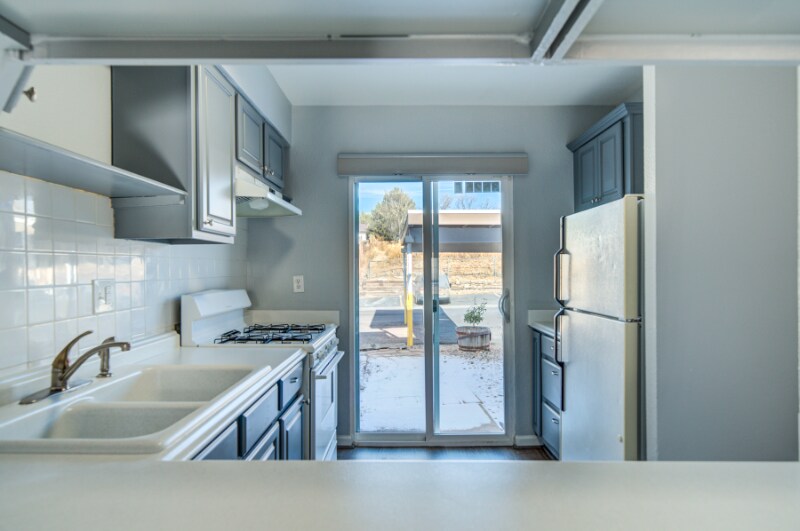 Building Photo - 3525 Rebecca Ln