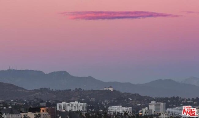 Building Photo - 1155 N La Cienega Blvd