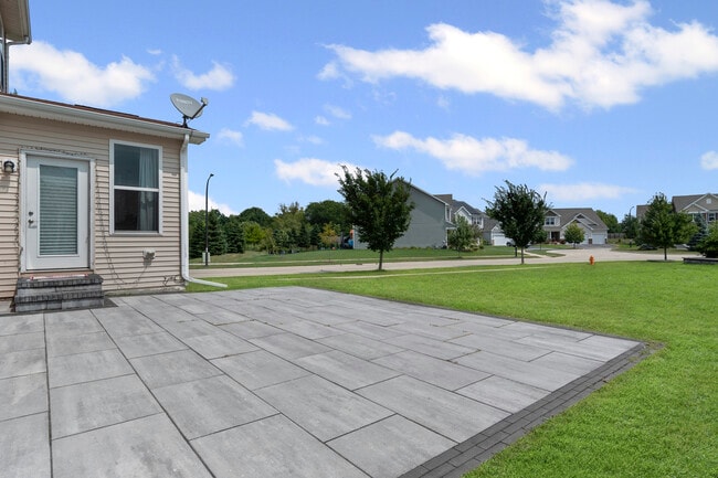 Building Photo - 2404 Coastal Sage Ct