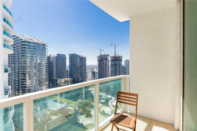 Building Photo - 31 SE 5th St