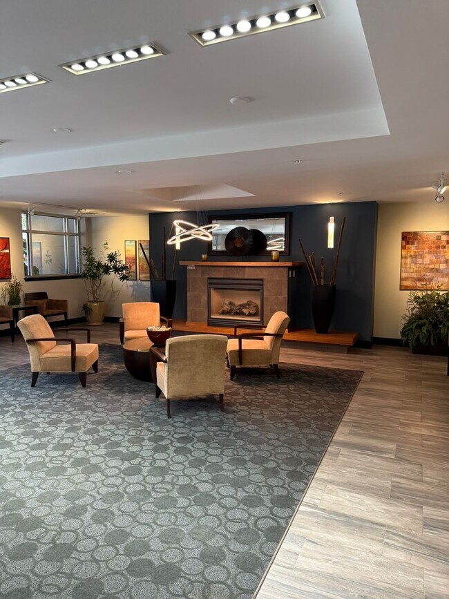 Building Photo - 1bd/1ba Kirkland Condo