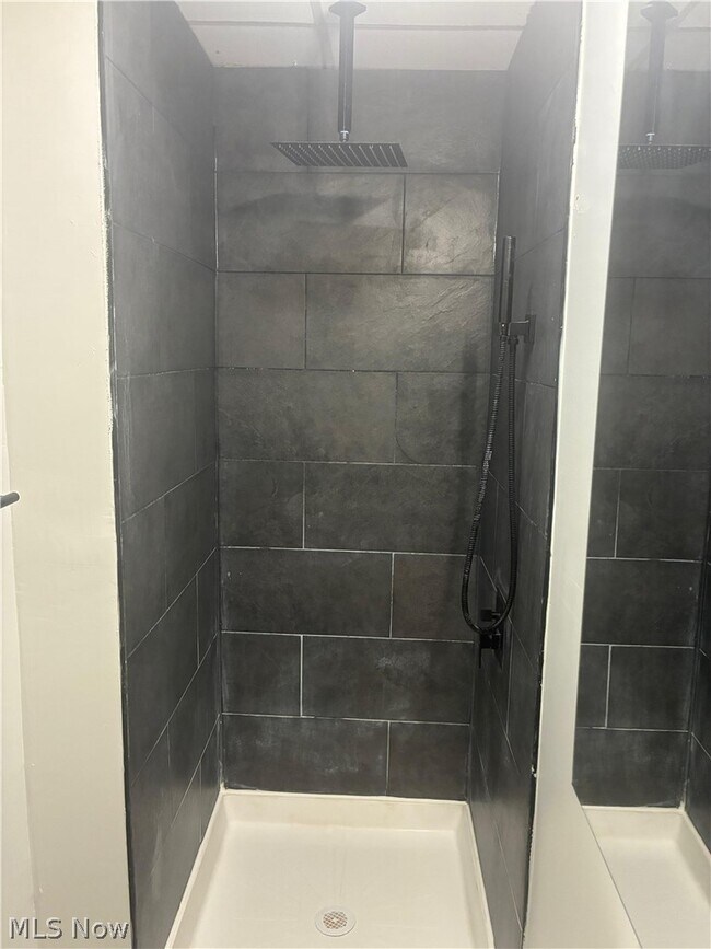 Building Photo - 4106 Lee Rd