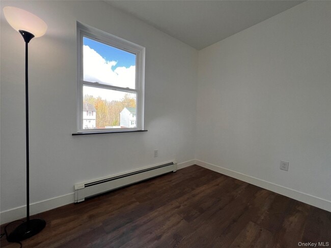 Building Photo - 524 Saracino Dr