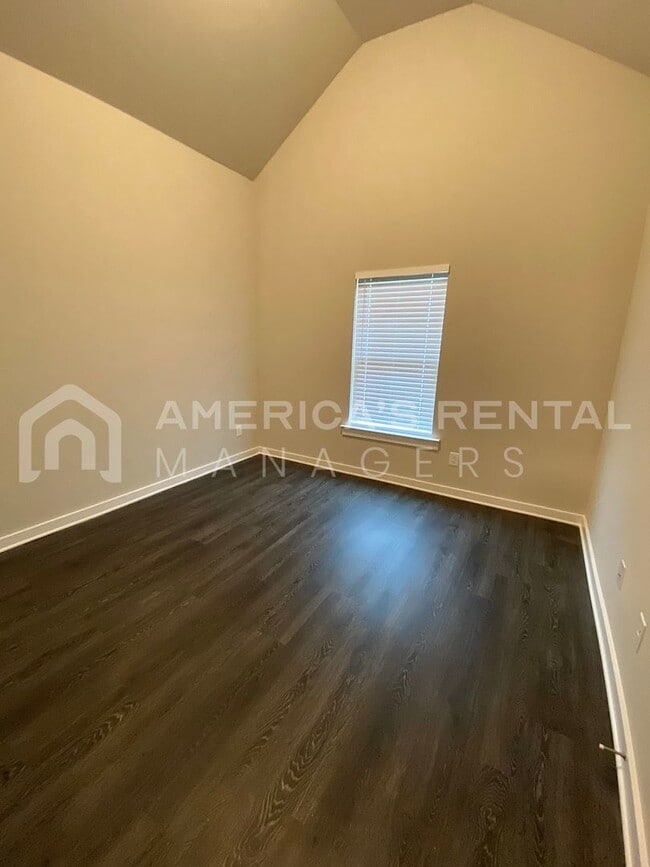 Building Photo - Home for Rent in Jasper, AL... Available to View Now!!!