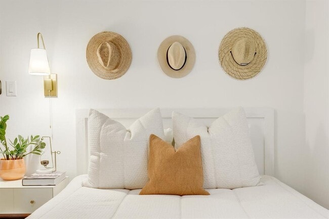 Building Photo - 2901 Glen Rae St