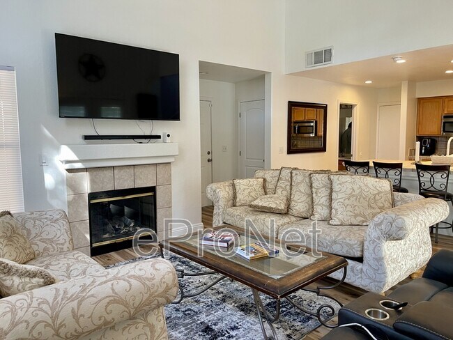 Building Photo - 1401 Beaver Spring St