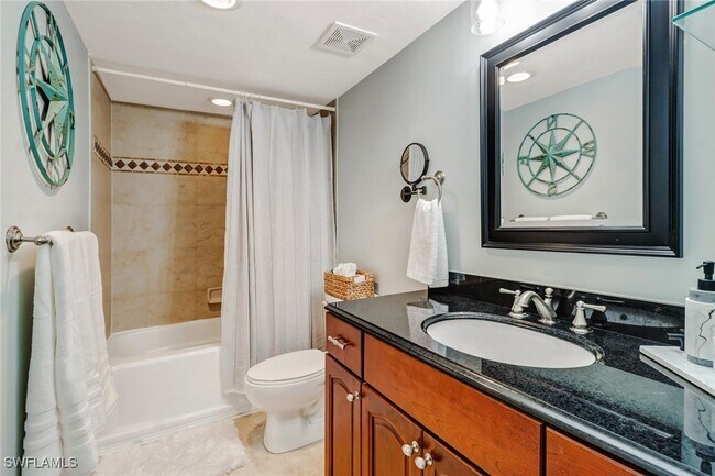 Building Photo - 1351 Curlew Ave