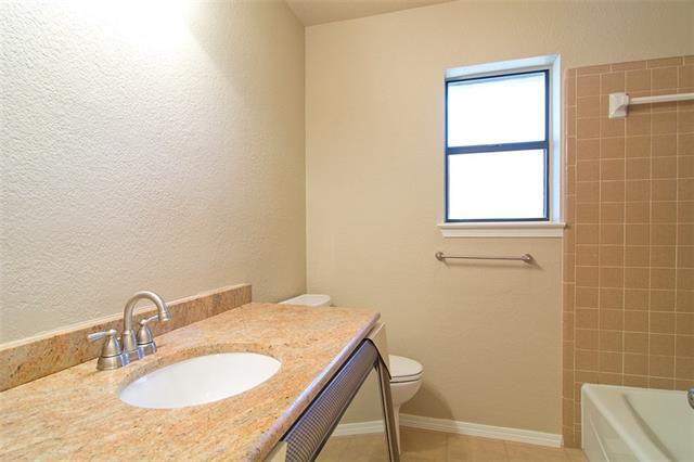 Building Photo - 120 Marseille Dr