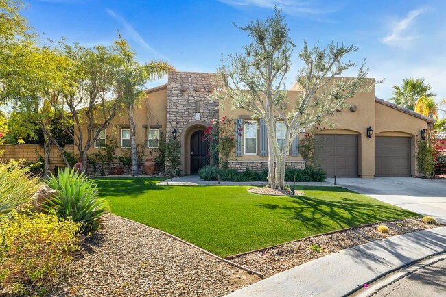 Building Photo - 9 Via Santanella