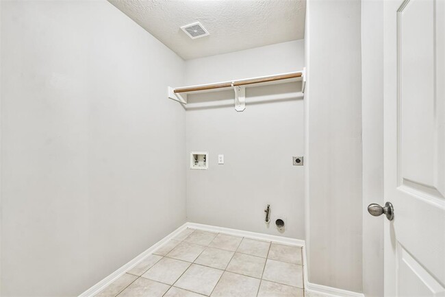 Building Photo - 17635 Riata Springs Ln