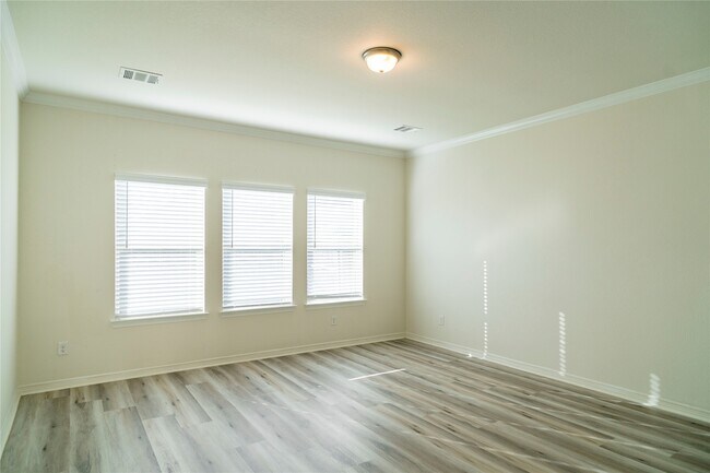 Building Photo - 3618 Windward Canyon Dr