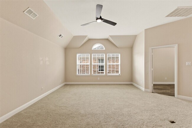 Building Photo - 3167 Izabella Ct