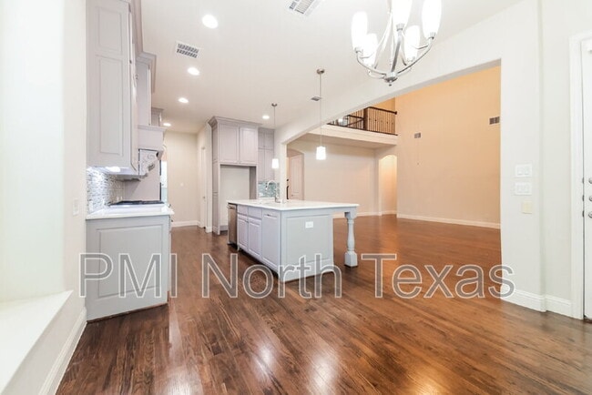 Building Photo - 4391 Argyle Ln